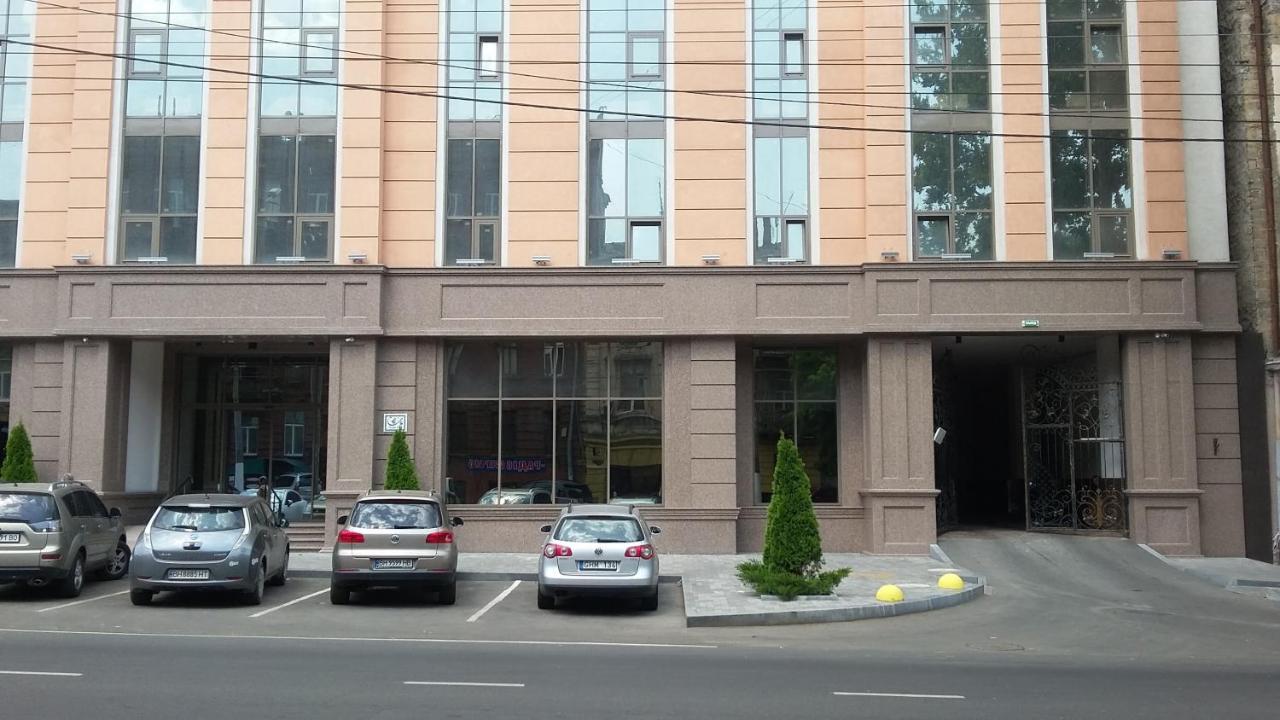 Apartment On Velyka Arnauts'Ka Str Одесса Экстерьер фото